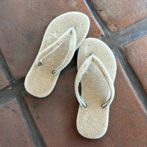 Havaianas Limited Edition Fuzzy Flip Flops - Nude